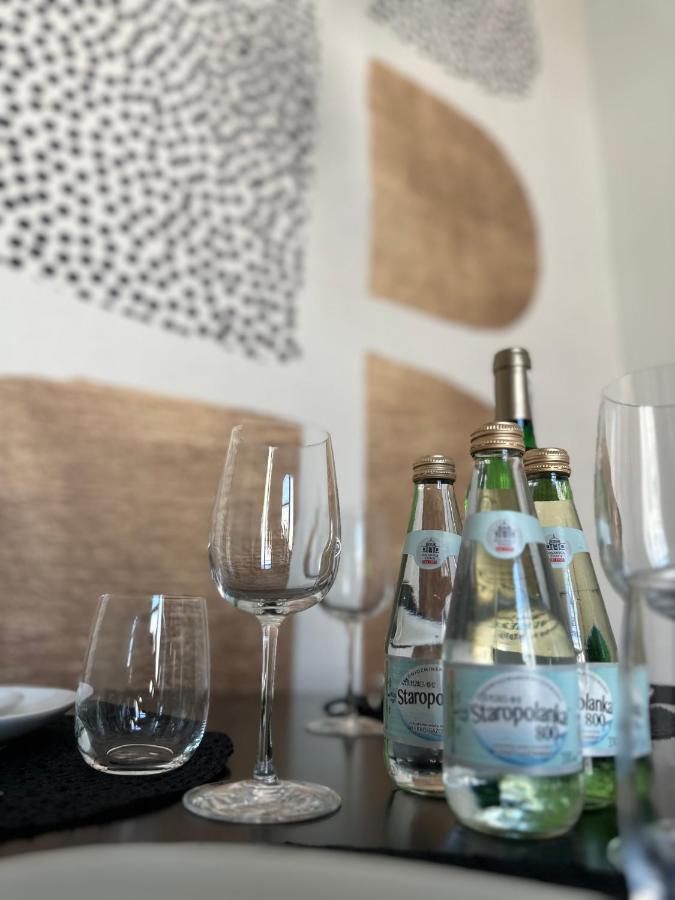 Idylla Apartamenty W Sercu Wroclawia Na Ostrowie Tumskim Exteriör bild